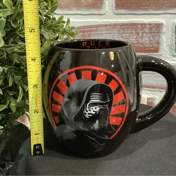 Star Wars - The First Order - Crush The Resistance! - Lucasfilm - Gently Used - Picture 9 of 11